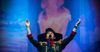 Recensie: The Divine Comedy brengt dandyeske grandeur op Brussels Summer Festival | Concertverslag | De Morgen
