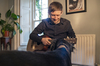 Neil Hannon, Get Your Locks Off Challenge – dimly lit stages